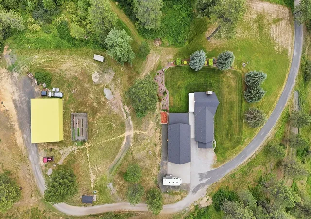 Photo 3 of Single family home for sale at 26401 E Elder Rd, Rockford, WA 99030 | MLS# 202625101 | Listing updated on 2026-10-08