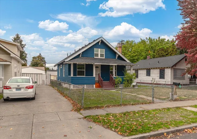 Photo 3 of Single family home for sale at 5621 N Post St, Spokane, WA 99205 | MLS# 202625117 | Listing updated on 2026-10-08