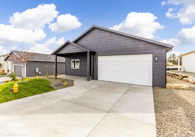 Photo 1 of Single family home for sale at 1006 Steptoe View Ln, Cheney, WA 99004 | MLS# 202625139 | Listing updated on 2026-10-08