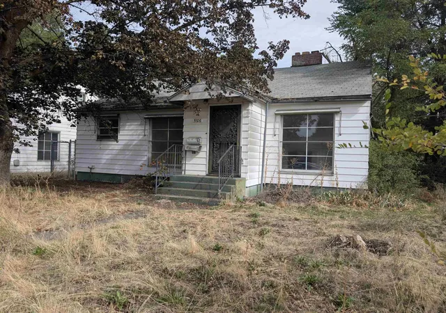 Photo 1 of Single family home for sale at 5106 N Monroe St, Spokane, WA 99205 | MLS# 202625151 | Listing updated on 2026-10-09