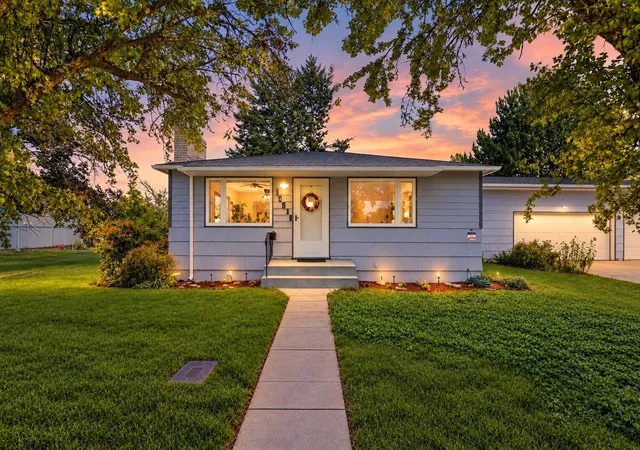 Photo 2 of Single family home for sale at 13521 E 16th Avenue, Spokane Valley, WA 99216 | MLS# 202625168 | Listing updated on 2026-10-22