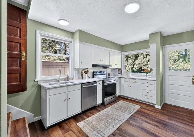 Photo 3 of Single family home for sale at 2308 W Mission Ave, Spokane, WA 99201 | MLS# 202625176 | Listing updated on 2026-10-08