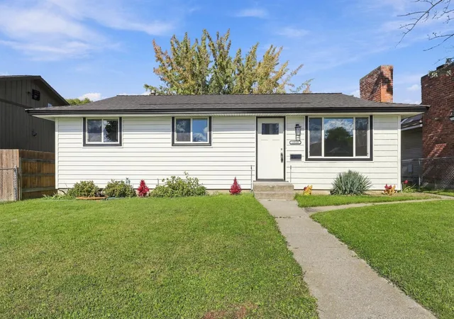Photo 1 of Single family home for sale at 1823 E Joseph Ave, Spokane, WA 99208 | MLS# 202625182 | Listing updated on 2026-10-08