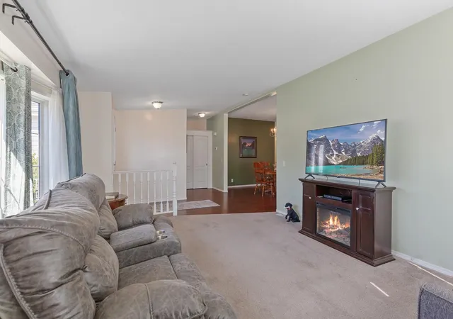 Photo 3 of Manufactured home for sale at 10406 N Jacqueline Ln, Nine Mile Falls, WA 99026 | MLS# 202625184 | Listing updated on 2026-10-08
