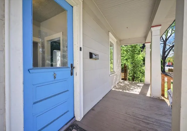 Photo 3 of Single family home for sale at 2514 N Hamilton St, Spokane, WA 99207 | MLS# 202625185 | Listing updated on 2026-10-08