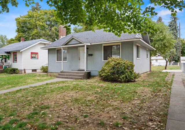 Photo 1 of Single family home for sale at 4033 E 6th Avenue, Spokane, WA 99202 | MLS# 202625188 | Listing updated on 2026-10-08