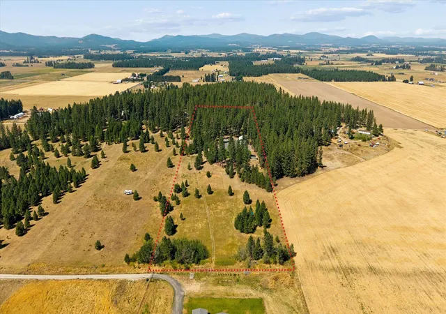 Photo 4 of Single family home for sale at 5055c S Swenson Rd, Deer Park, WA 99006 | MLS# 202625192 | Listing updated on 2026-10-01