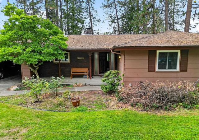 Photo 3 of Single family home for sale at 10117 N Larchwood St, Spokane, WA 99208 | MLS# 202625206 | Listing updated on 2026-10-08