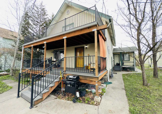 Photo 3 of Single family home for sale at 1808 W Augusta Ave, Spokane, WA 99205 | MLS# 202625226 | Listing updated on 2026-10-08