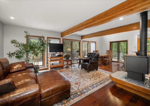 Photo 4 of Single family home for sale at 22915 E Morris Rd, Newman Lake, WA 99025 | MLS# 202625231 | Listing updated on 2026-10-08
