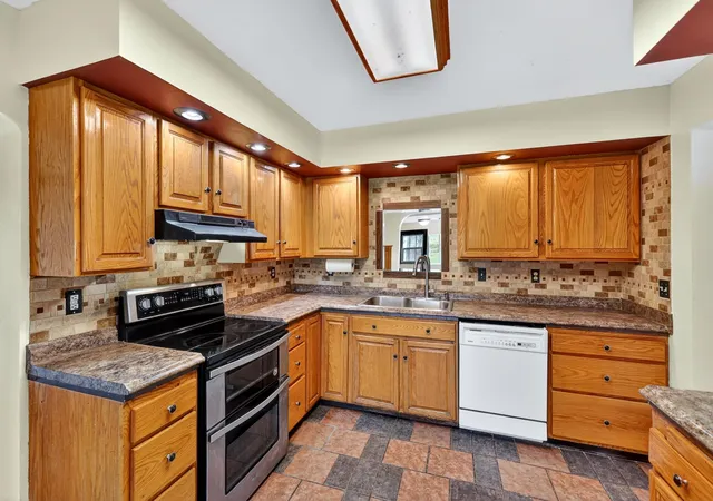 Photo 3 of Single family home for sale at 671 Baker Lake Rd, Newport, WA 99156 | MLS# 202625233 | Listing updated on 2026-10-08
