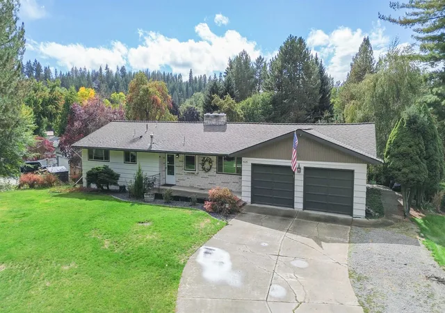 Photo 3 of Single family home for sale at 505 W Hazard Rd, Spokane, WA 99208 | MLS# 202625238 | Listing updated on 2026-10-23