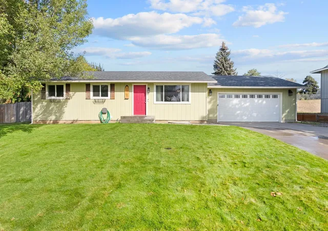 Photo 2 of Single family home for sale at 13121 E 29th Avenue, Spokane Valley, WA 99216 | MLS# 202625239 | Listing updated on 2026-10-09