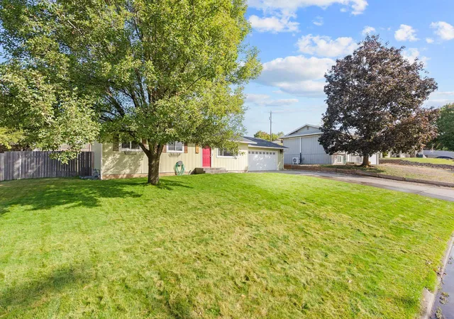 Photo 3 of Single family home for sale at 13121 E 29th Avenue, Spokane Valley, WA 99216 | MLS# 202625239 | Listing updated on 2026-10-09