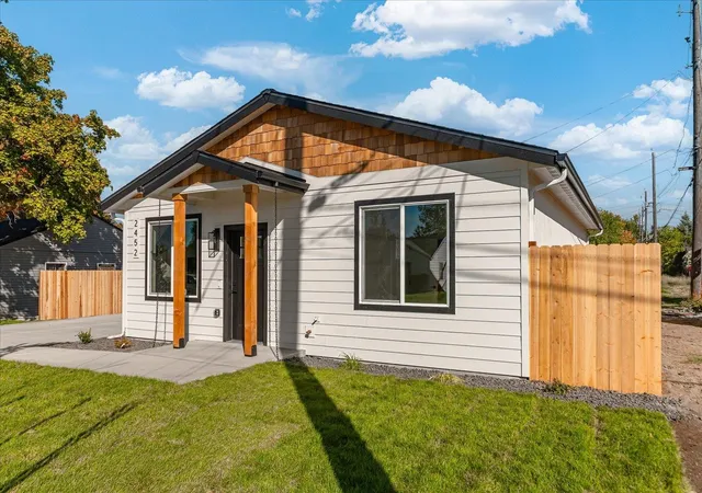 Photo 1 of Single family home for sale at 2452 W Rowan Ave, Spokane, WA 99205 | MLS# 202625247 | Listing updated on 2026-10-09