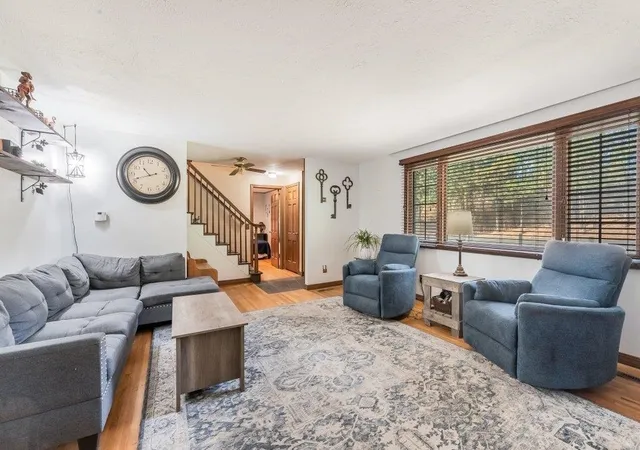 Photo 3 of Single family home for sale at 7327 S Cedar Rd, Spokane, WA 99224 | MLS# 202625254 | Listing updated on 2026-10-09