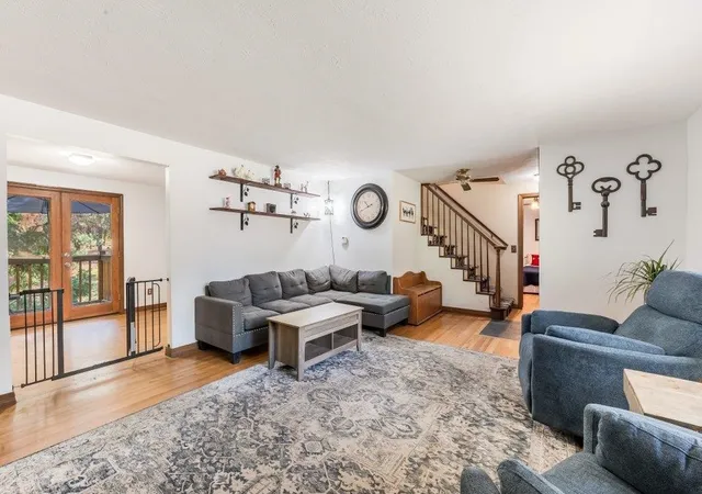 Photo 4 of Single family home for sale at 7327 S Cedar Rd, Spokane, WA 99224 | MLS# 202625254 | Listing updated on 2026-10-09