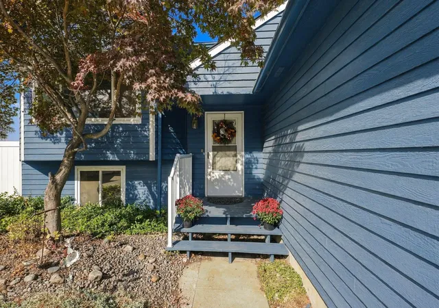 Photo 3 of Single family home for sale at 11119 E Empire Ave, Spokane Valley, WA 99206 | MLS# 202625266 | Listing updated on 2026-10-09