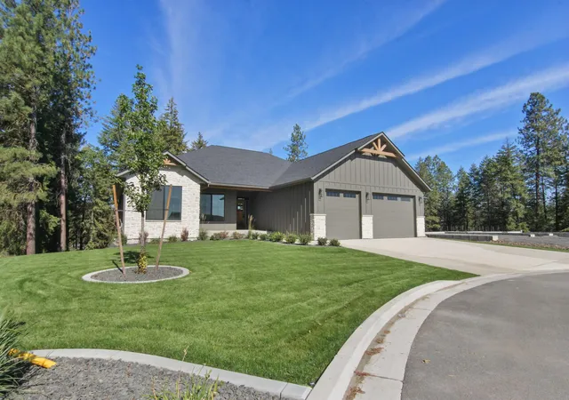 Photo 2 of Single family home for sale at 16994 N Morton Ln, Colbert, WA 99005 | MLS# 202625271 | Listing updated on 2026-10-09