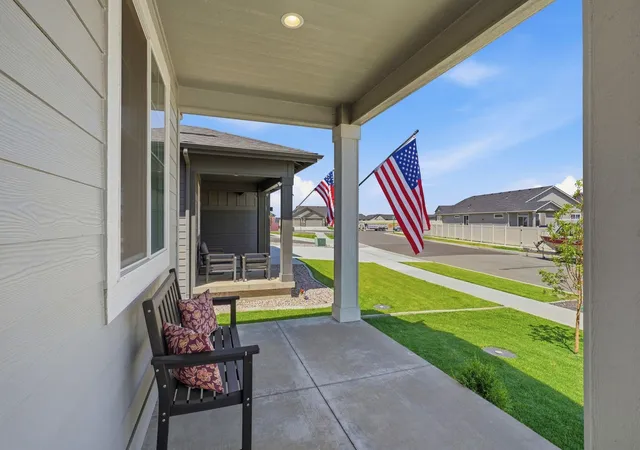 Photo 3 of Sale Pending at 5949 S Sherri Lea Rd, Spokane, WA 99224 | MLS# 202625274 | Listing updated on 2026-10-20