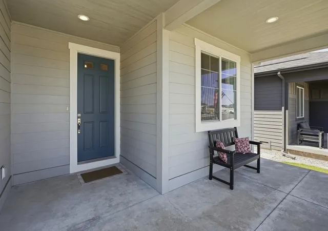 Photo 4 of Sale Pending at 5949 S Sherri Lea Rd, Spokane, WA 99224 | MLS# 202625274 | Listing updated on 2026-10-20