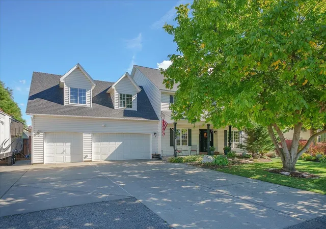 Photo 1 of Single family home for sale at 7614 N F St, Spokane, WA 99208 | MLS# 202625275 | Listing updated on 2026-10-09