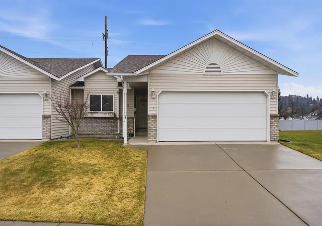 Single family home for sale at 1948 S Century Ln, Spokane Valley, WA 99037 | MLS# 202625276
