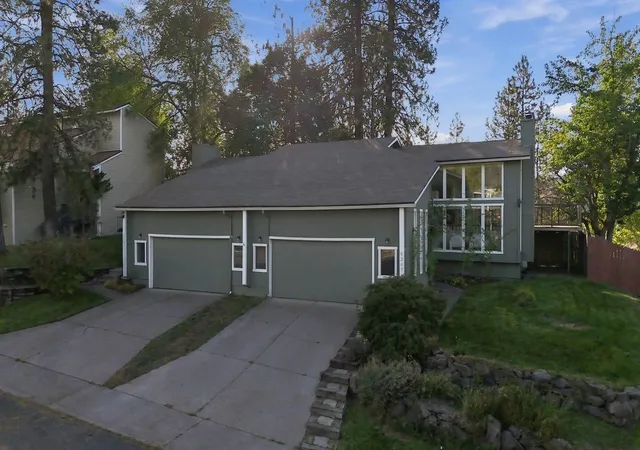 Photo 3 of Multi family home for sale at 8305 N Colton St, Spokane, WA 99208 | MLS# 202625292 | Listing updated on 2026-10-09
