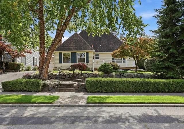 Photo 1 of Single family home for sale at 817 W 26th Avenue, Spokane, WA 99203 | MLS# 202625307 | Listing updated on 2026-10-09
