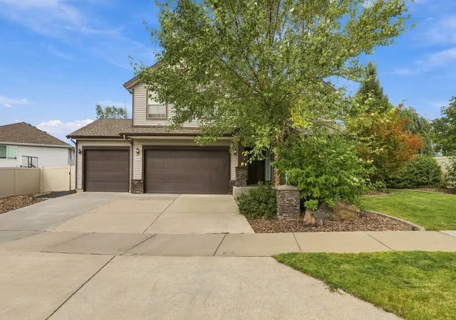 Photo 2 of Single family home for sale at 19019 East 15th Ave, Spokane Valley, WA 99016 | MLS# 202625313 | Listing updated on 2026-10-09