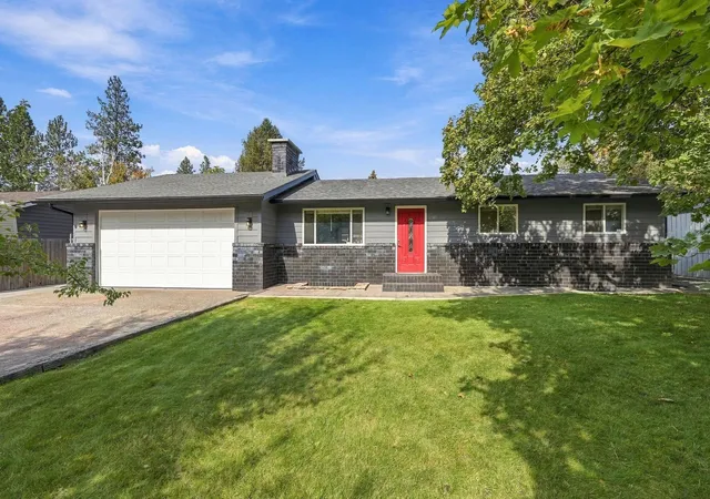 Photo 1 of Single family home for sale at 11411 E 28th Avenue, Spokane Valley, WA 99206 | MLS# 202625318 | Listing updated on 2026-10-09