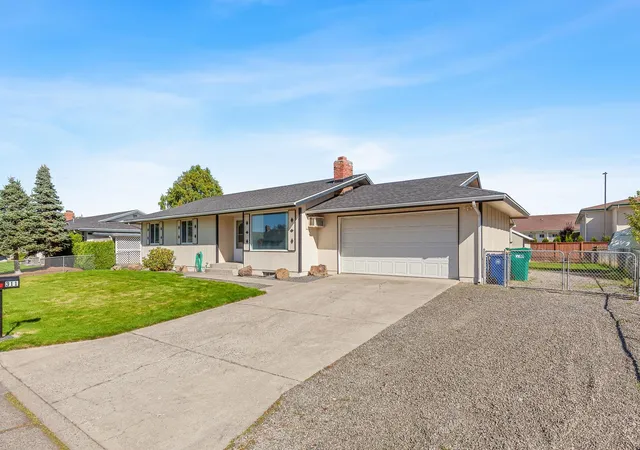 Photo 2 of Single family home for sale at 311 S Leatha Ln, Spokane Valley, WA 99216 | MLS# 202625321 | Listing updated on 2026-10-09
