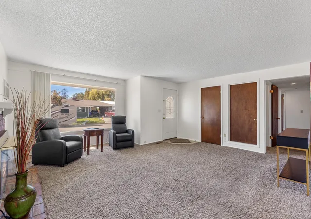Photo 4 of Single family home for sale at 311 S Leatha Ln, Spokane Valley, WA 99216 | MLS# 202625321 | Listing updated on 2026-10-09