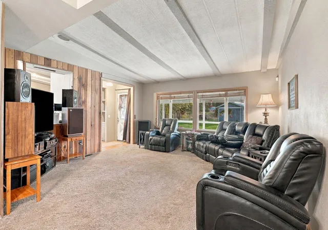 Photo 2 of Manufactured home for sale at 1924 W Burroughs Rd, Deer Park, WA 99006 | MLS# 202625324 | Listing updated on 2026-10-09