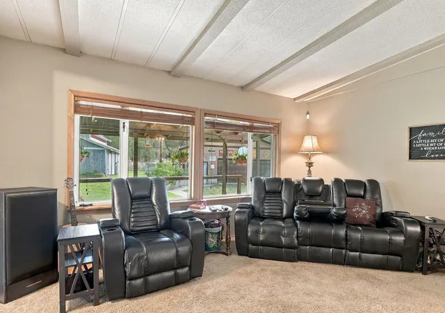 Photo 3 of Manufactured home for sale at 1924 W Burroughs Rd, Deer Park, WA 99006 | MLS# 202625324 | Listing updated on 2026-10-09