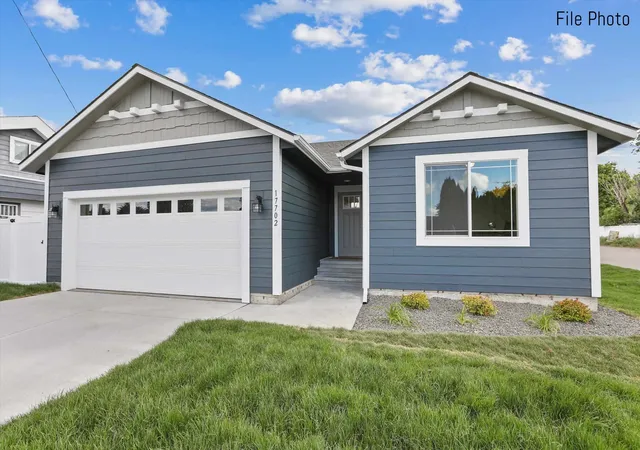 Photo 1 of Single family home for sale at 711 S Manifold Ln, Spokane Valley, WA 99016 | MLS# 202625327 | Listing updated on 2026-10-09
