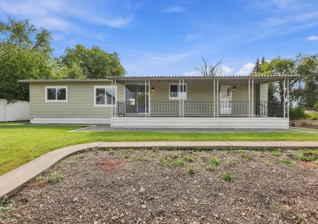 Photo 3 of Manufactured home for sale at 18804 E Marlin Dr, Spokane Valley, WA 99027 | MLS# 202625332 | Listing updated on 2026-10-09