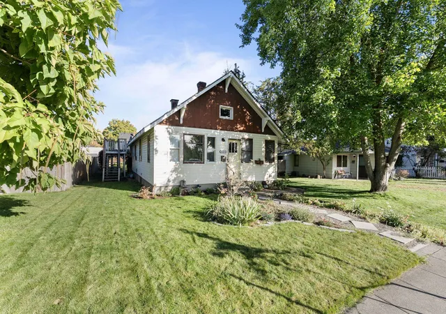 Photo 3 of Single family home for sale at 5008 N Martin St, Spokane, WA 99207 | MLS# 202625339 | Listing updated on 2026-10-05