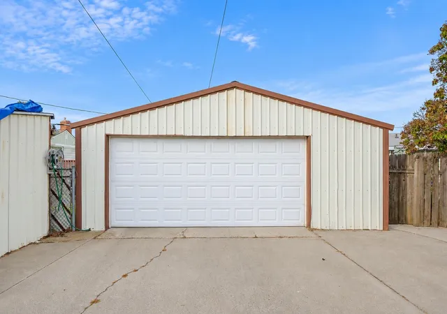 Photo 2 of Single family home for sale at 1526 E Dalke Ave, Spokane, WA 99208 | MLS# 202625343 | Listing updated on 2026-10-09