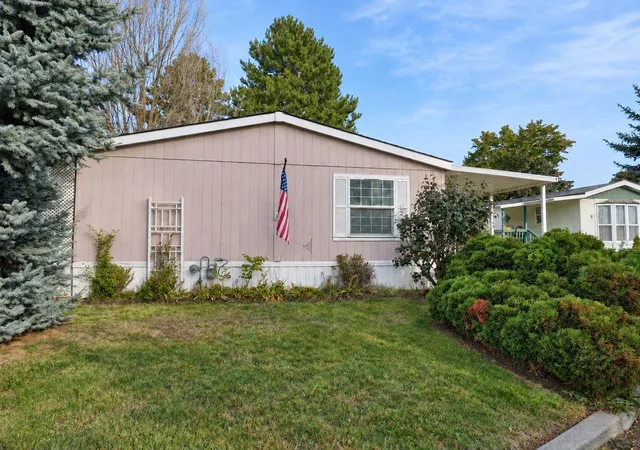Photo 1 of Manufactured home for sale at 2601 N Barker #102 Rd, Spokane Valley, WA 99027 | MLS# 202625344 | Listing updated on 2026-10-04