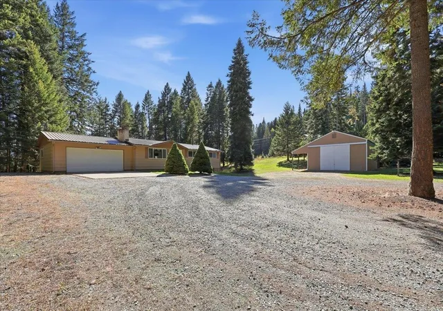 Photo 1 of Single family home for sale at 401 N Quail Ave, Newport, WA 99156 | MLS# 202625345 | Listing updated on 2026-10-04