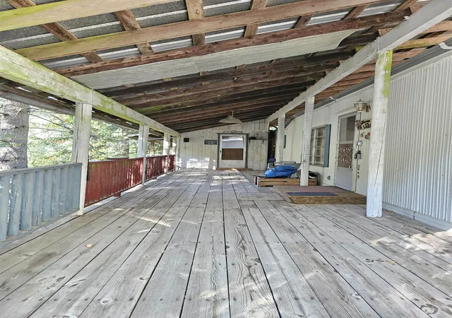 Photo 3 of Manufactured home for sale at 4058 Tamarack Bay Rd, Loon Lake, WA 99148 | MLS# 202625354 | Listing updated on 2026-10-05