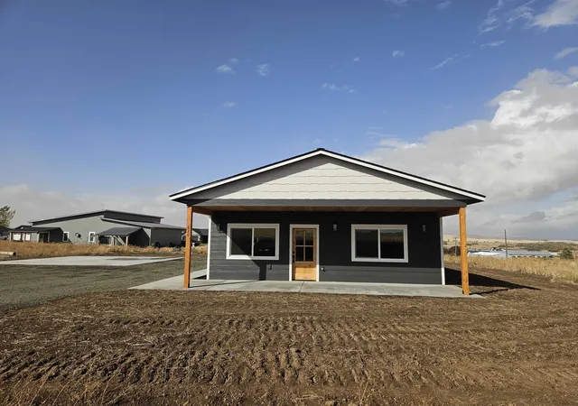 Photo 3 of Single family home for sale at 520 E Devisadero St, Reardan, WA 99029 | MLS# 202625355 | Listing updated on 2026-10-05