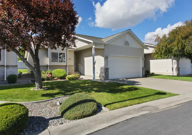 Single family home for sale at 1910 S Century Ln, Spokane Valley, WA 99037 | MLS# 202625367