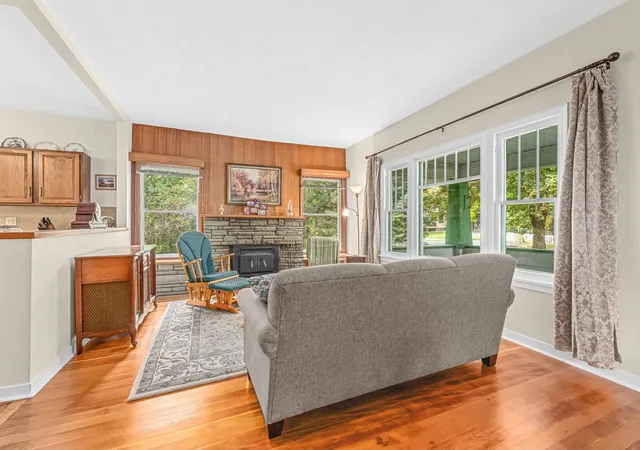 Photo 3 of Single family home for sale at 511 W Clay Ave, Chewelah, WA 99109 | MLS# 202625373 | Listing updated on 2026-10-06