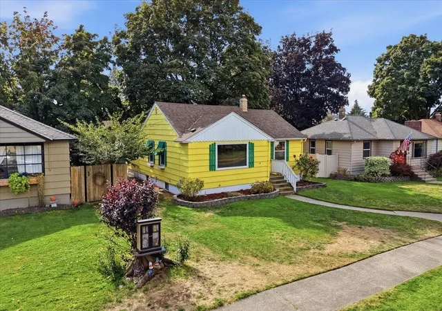 Photo 3 of Single family home for sale at 3711 W Rockwell Ave, Spokane, WA 99205 | MLS# 202625385 | Listing updated on 2026-10-06