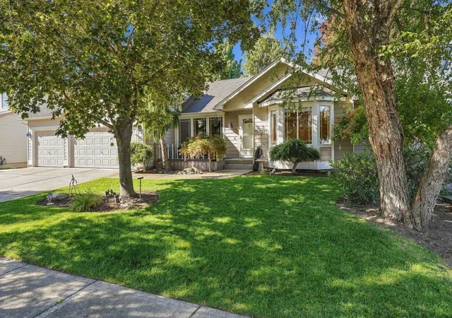 Single family home for sale at 1112 S Newer Rd, Spokane Valley, WA 99037 | MLS# 202625387