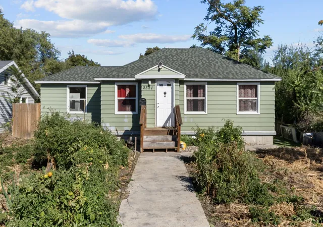 Photo 1 of Single family home for sale at 2321 E Boone Ave, Spokane, WA 99202 | MLS# 202625397 | Listing updated on 2026-10-06