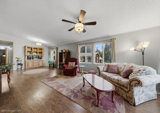 Photo 4 of Manufactured home for sale at 3004 E Fort Sumter Ln, Mead, WA 99021 | MLS# 202625399 | Listing updated on 2026-10-06