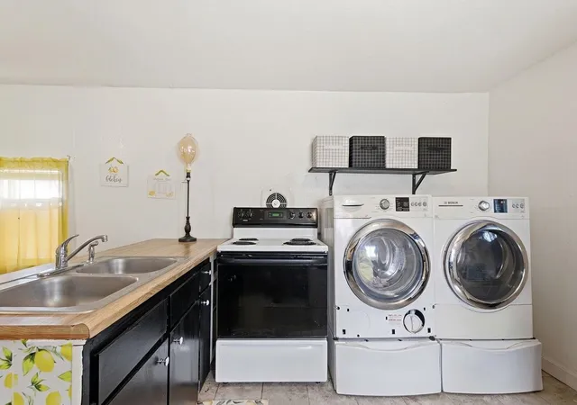 Photo 3 of Manufactured home for sale at 9518 E 4th Avenue, Spokane Valley, WA 99206 | MLS# 202625406 | Listing updated on 2026-10-07